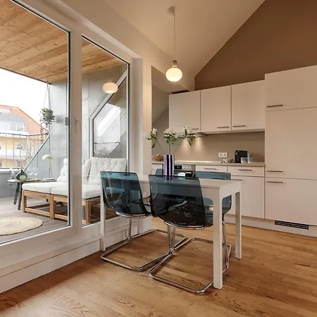 Homiestay City-apartment, Balkon & Parkplatz Apartment Wurzburg