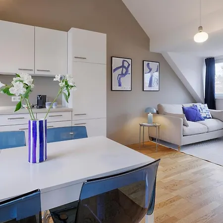 Homiestay City-apartment, Balkon & Parkplatz